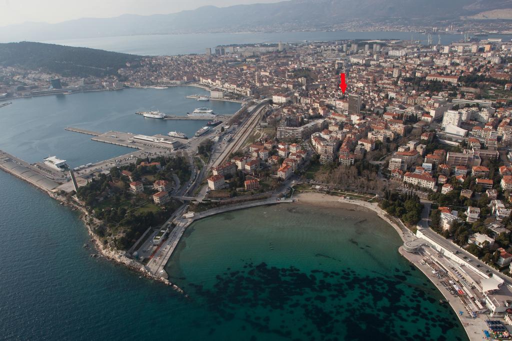 Summer Bay Apartments Сплит Экстерьер фото