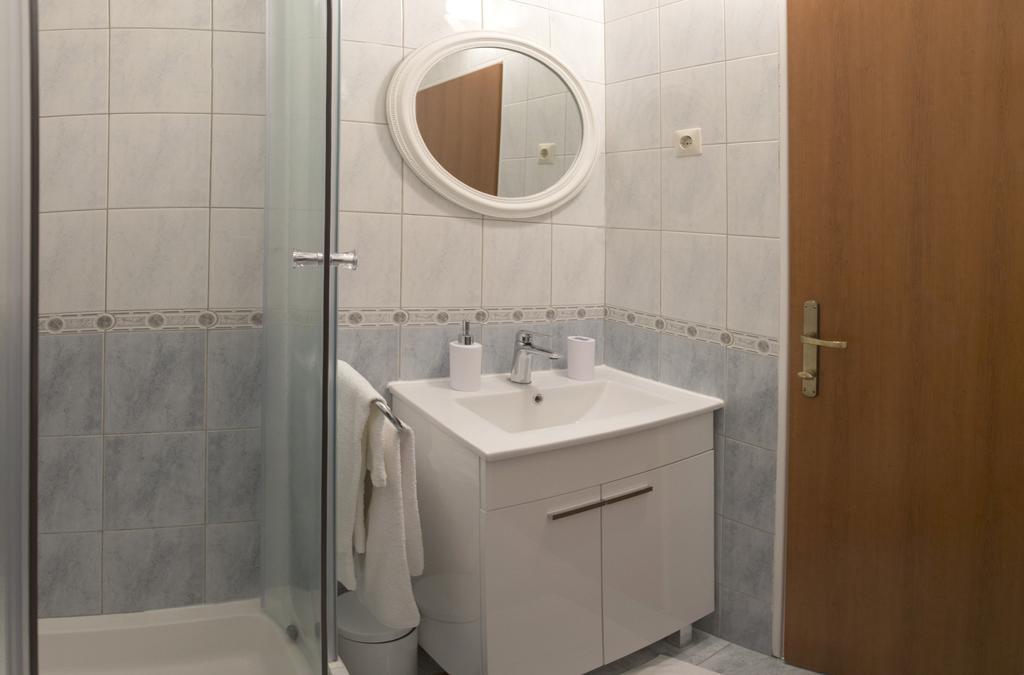 Summer Bay Apartments Сплит Экстерьер фото