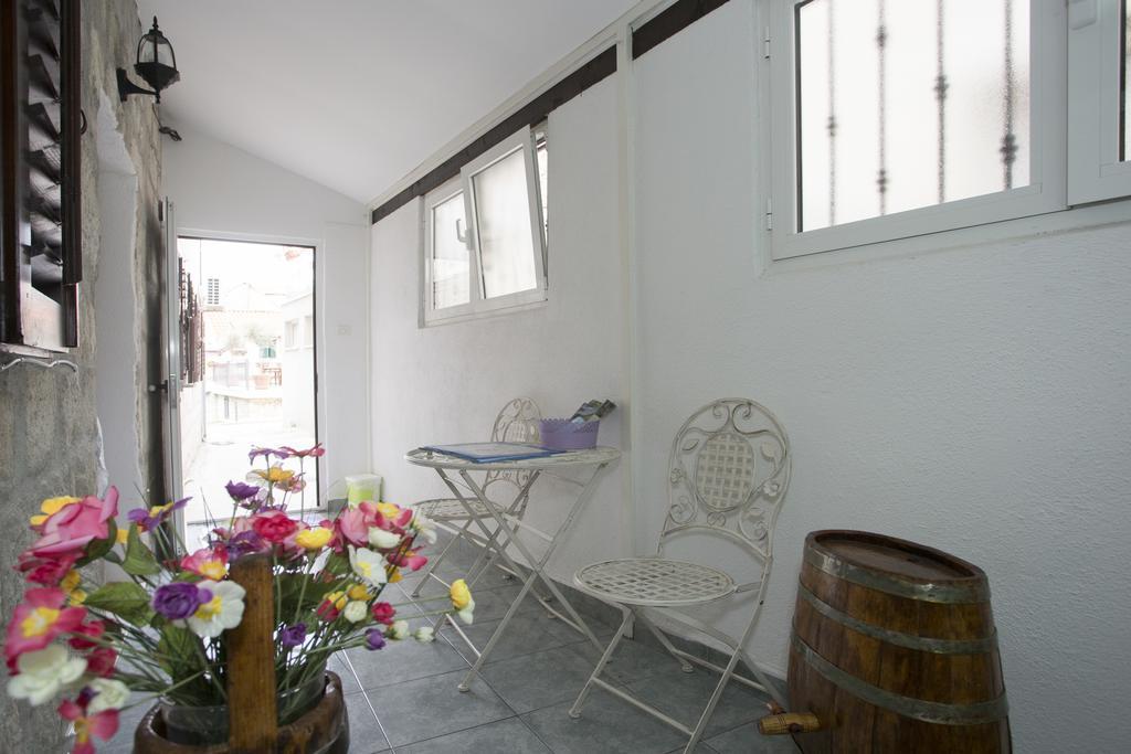 Summer Bay Apartments Сплит Экстерьер фото