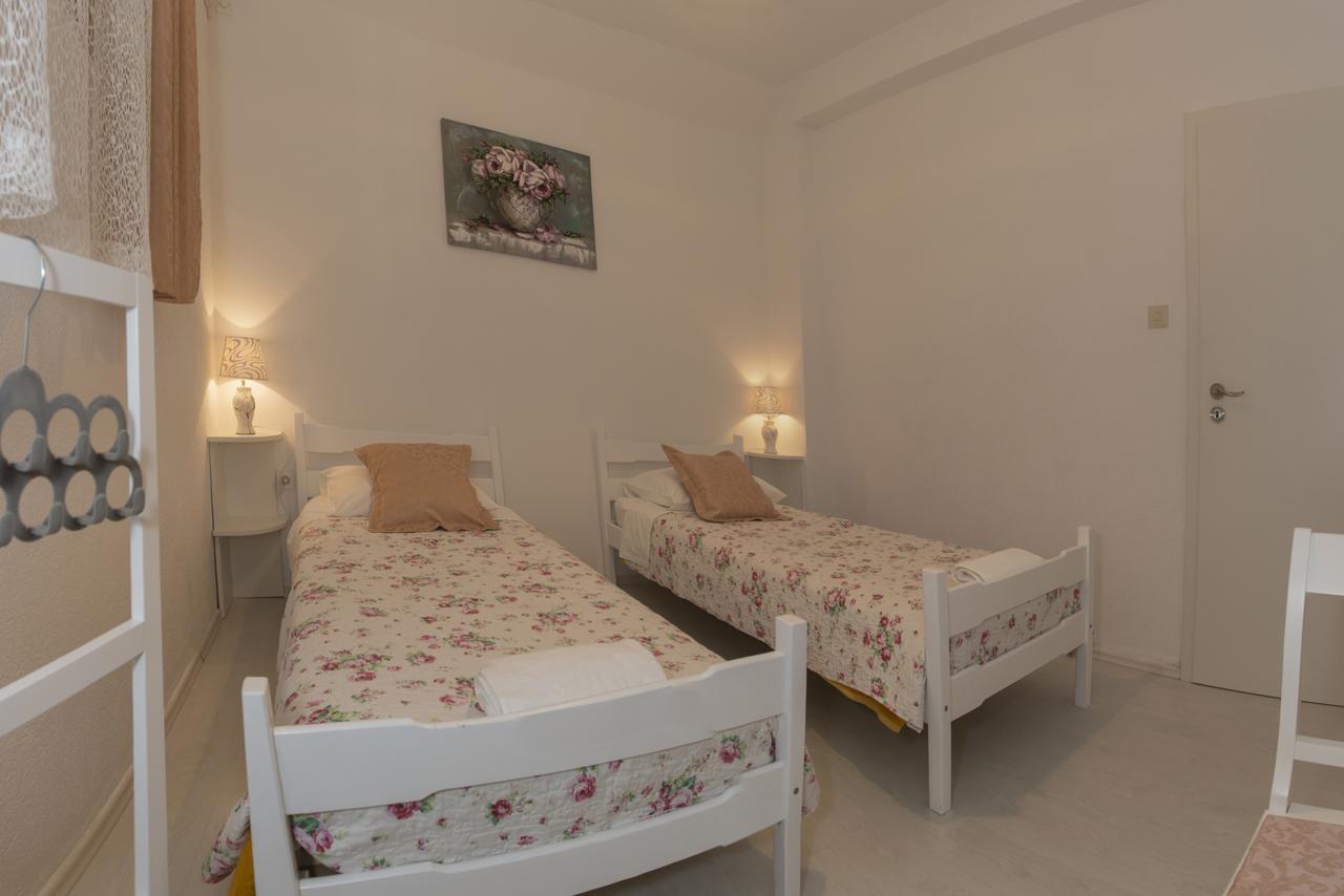 Summer Bay Apartments Сплит Экстерьер фото
